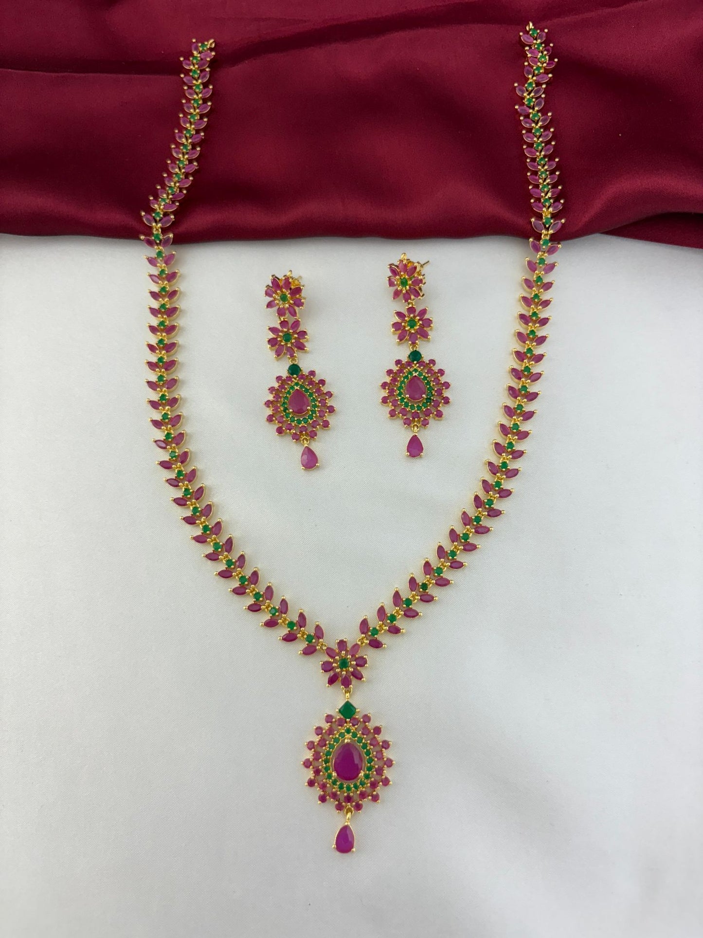 Alternate view of the FeelOri Royal Garden Ruby & Emerald Floral Long Necklace & Earring Set.