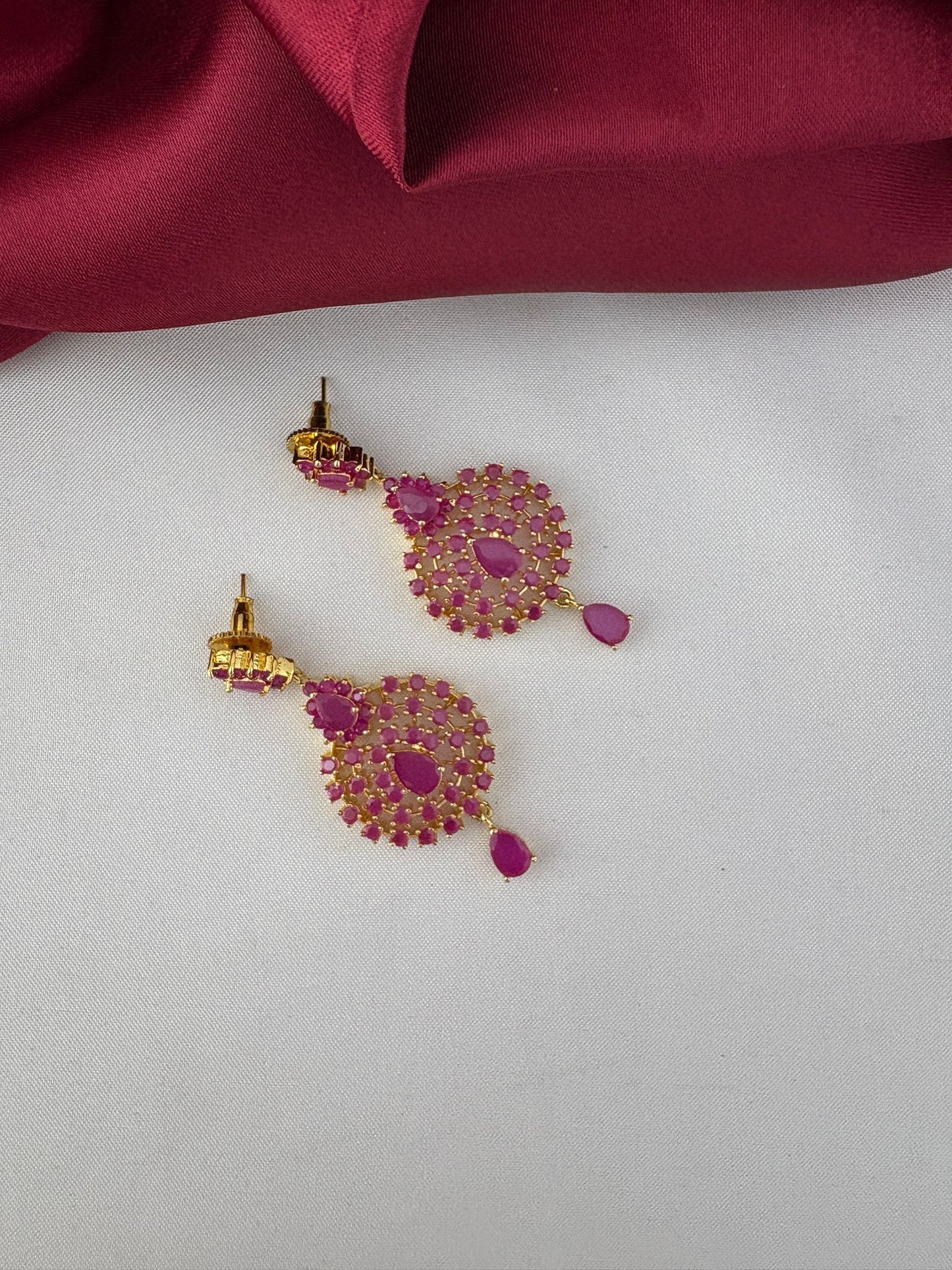 FeelOri Original Ruby Short Necklace Set - Detailed close-up of the ruby stone earrings.