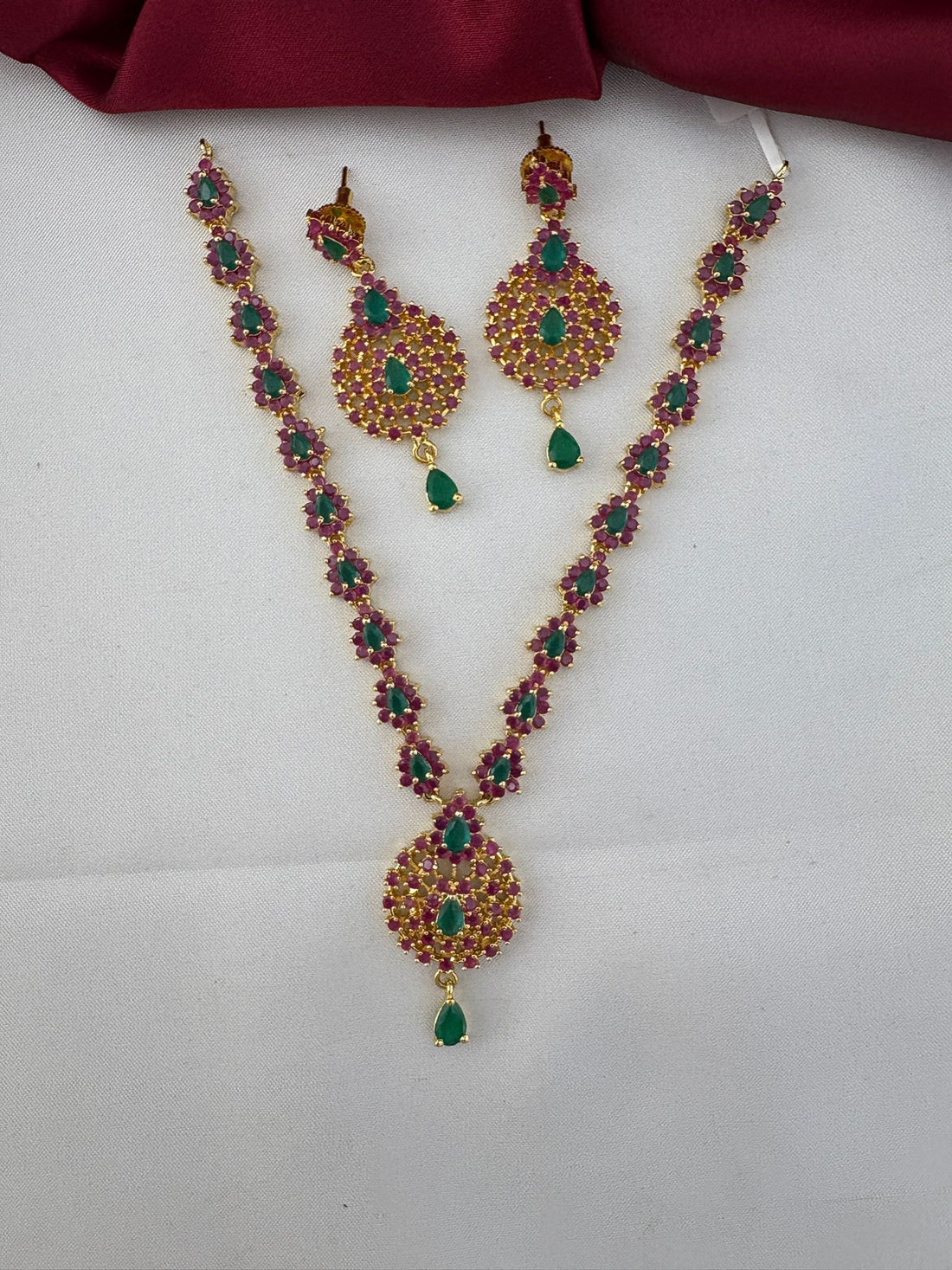 FeelOri Tamil Heritage Twin Stone Ruby & Emerald Short Set - Alternate full view of necklace and earrings.