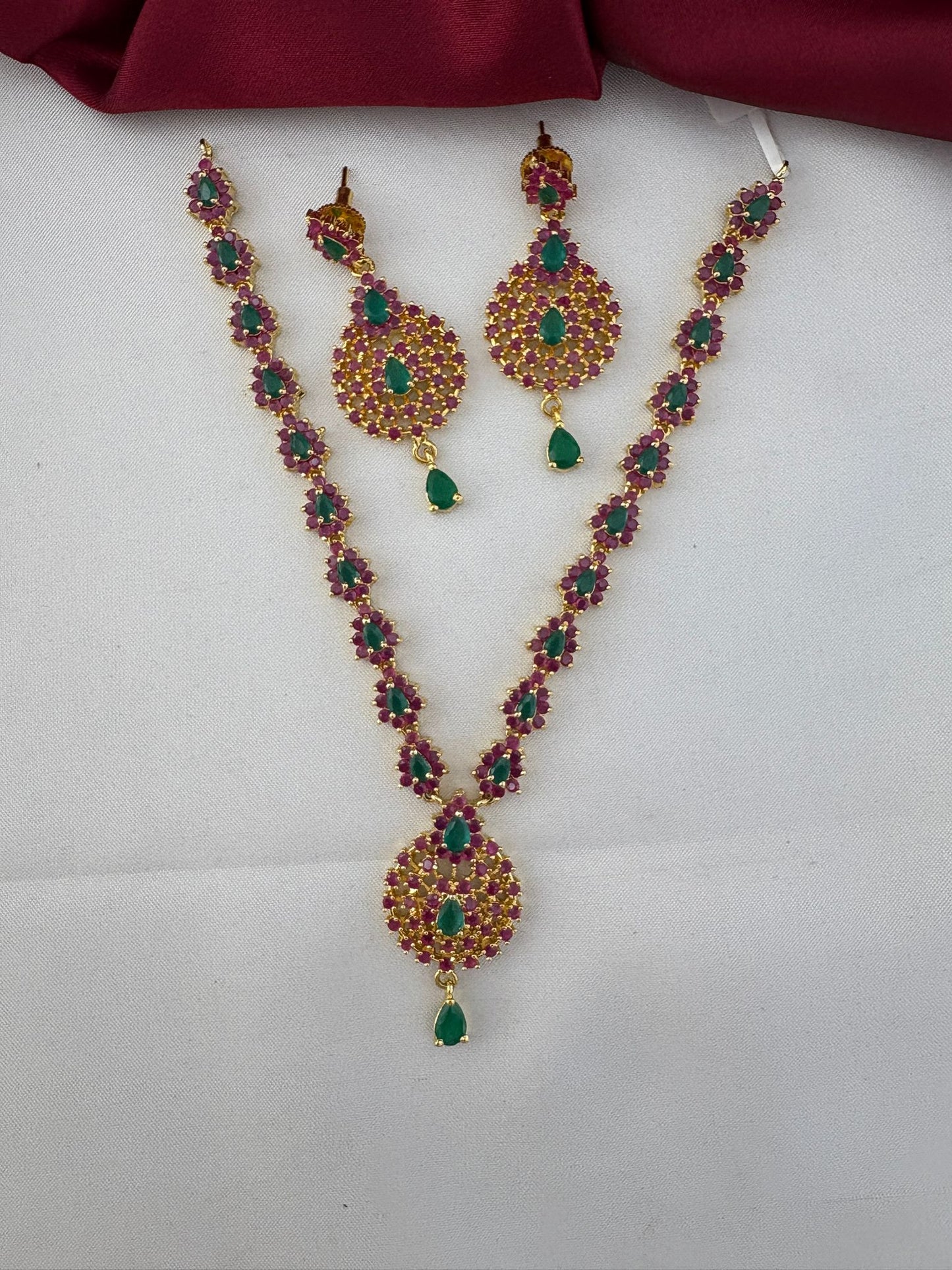 FeelOri Tamil Heritage Twin Stone Ruby & Emerald Short Set - Alternate full view of necklace and earrings.