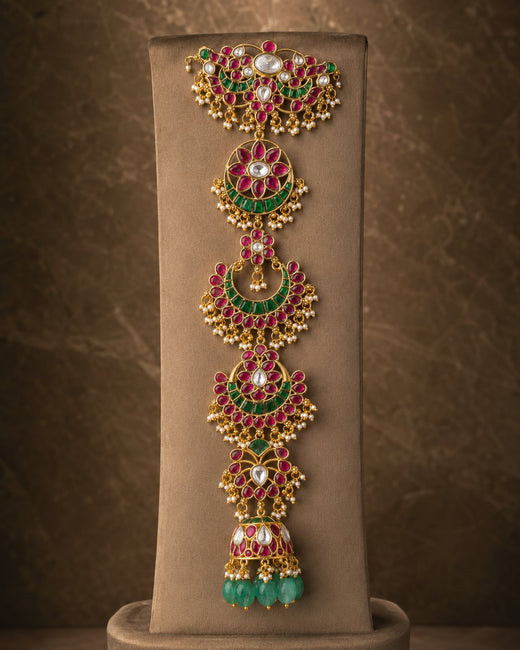 FeelOri jadau kundan jada choti on jewellery display