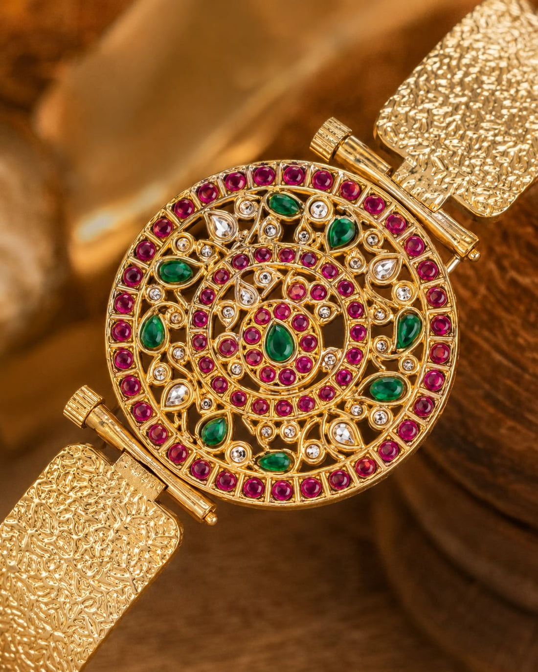 FeelOri real kempu jadau vadanam gold-polished detail