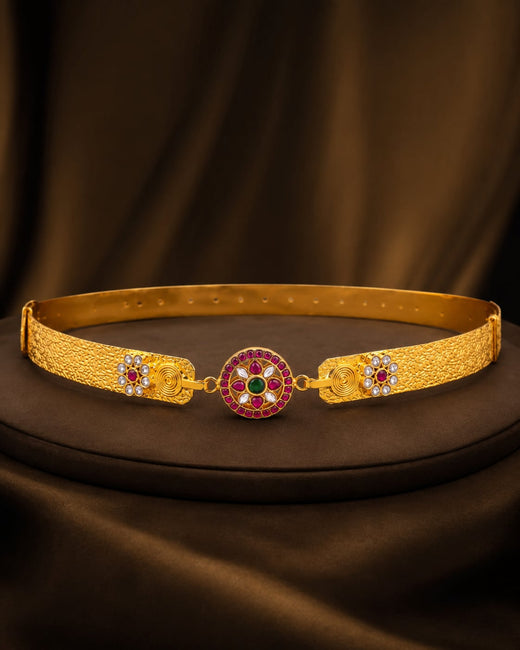 FeelOri Jadau Kundan Round Motif Vaddanam Waist Belt for Saree Styling on jewellery display
