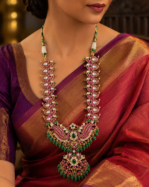 FeelOri classic jadau kundan long haram necklace on jewellery display