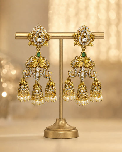 FeelOri emerald earrings on jewellery display
