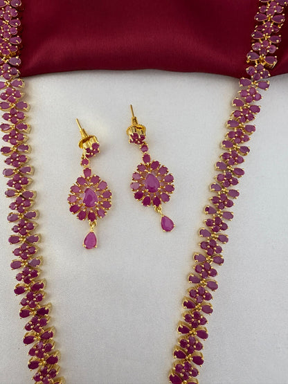 FeelOri Celestial Fire Ruby & AD Halo Long Necklace & Earring Set - Close-up of earrings and necklace ruby AD pattern.