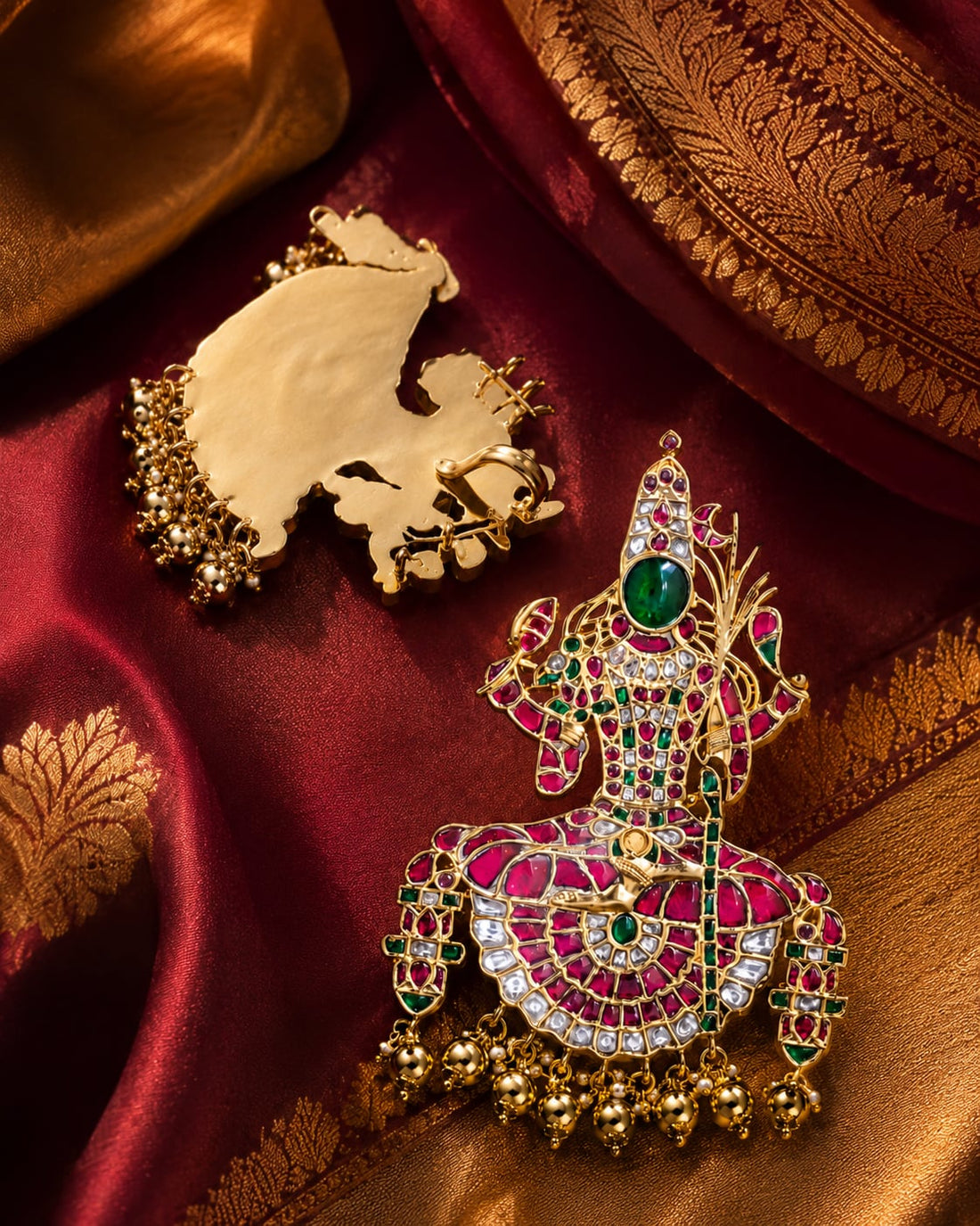 FeelOri ganesha arch temple-style pendant listed as pendant only close-up of decorative stones and motif detail