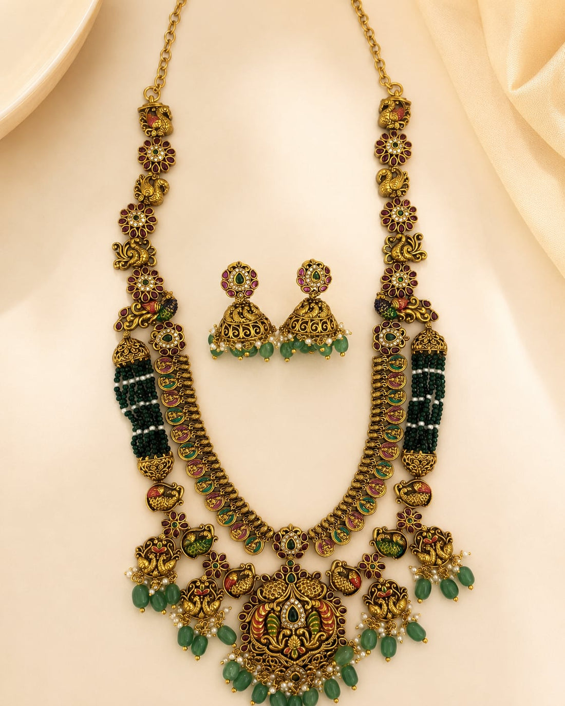 FeelOri gold-polished necklace set with matching earrings for sarees and festive styling