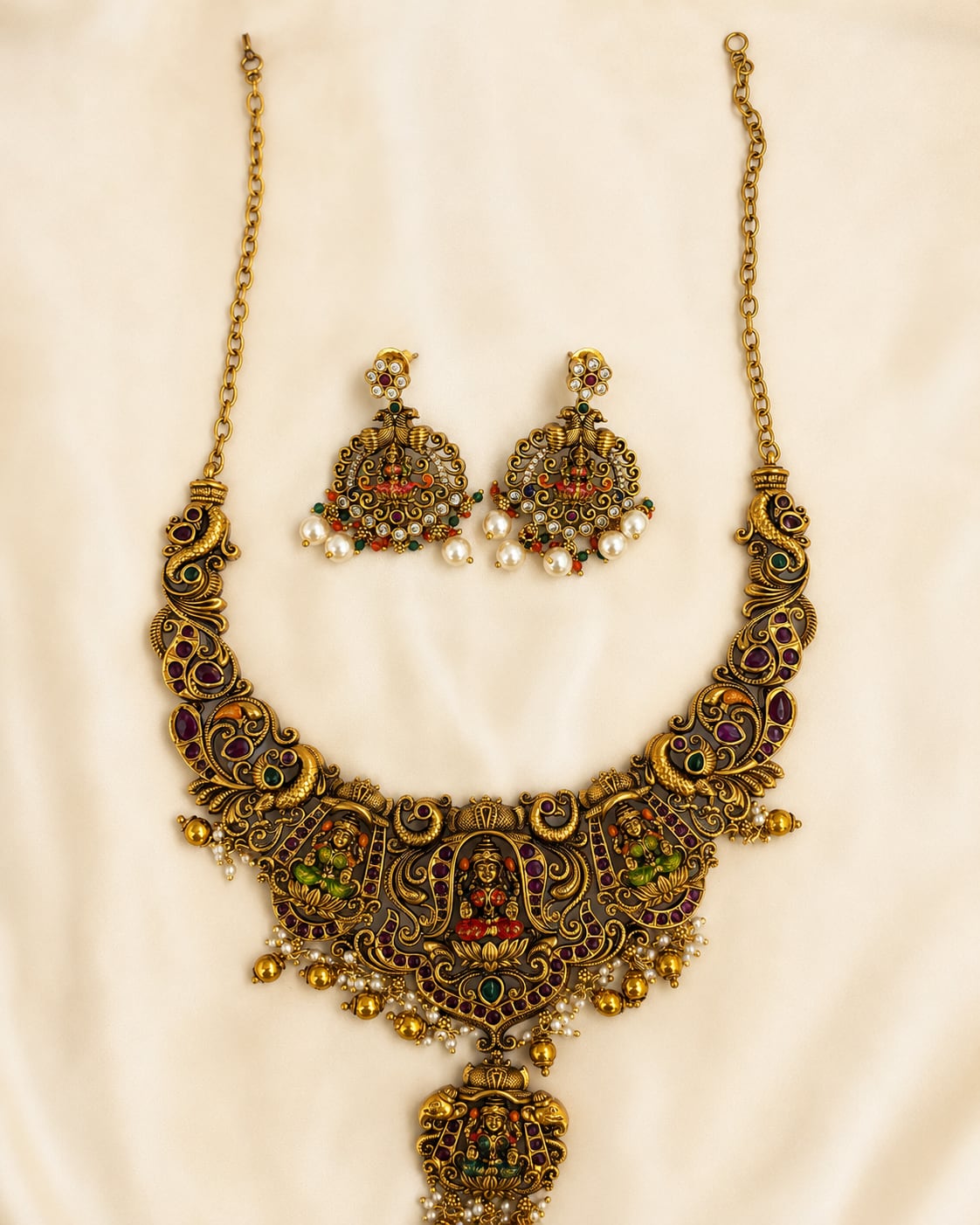 FeelOri gold-polished necklace set with matching earrings for sarees and festive styling