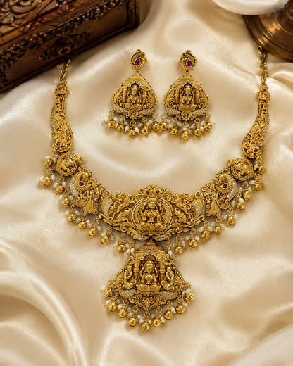 FeelOri gold-polished necklace set with matching earrings for sarees and festive styling