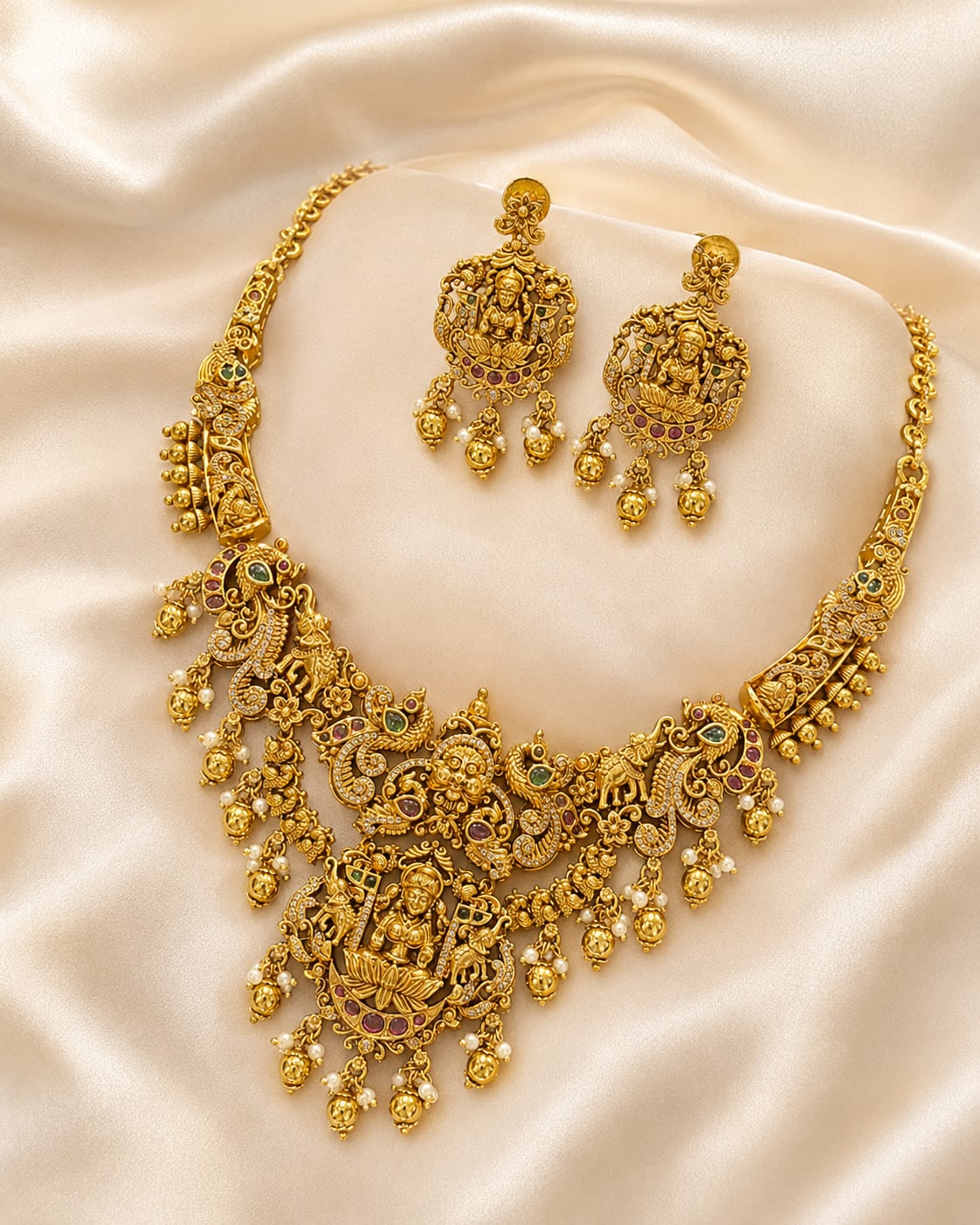 FeelOri gold-polished necklace set with matching earrings for sarees and festive styling