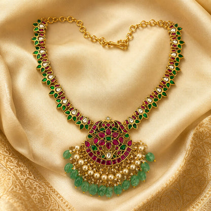 FeelOri jadau kundan necklace styled with saree fabric for Indian occasion wear