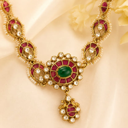FeelOri jadau kundan necklace set with matching earrings pendant and gold-polished detail
