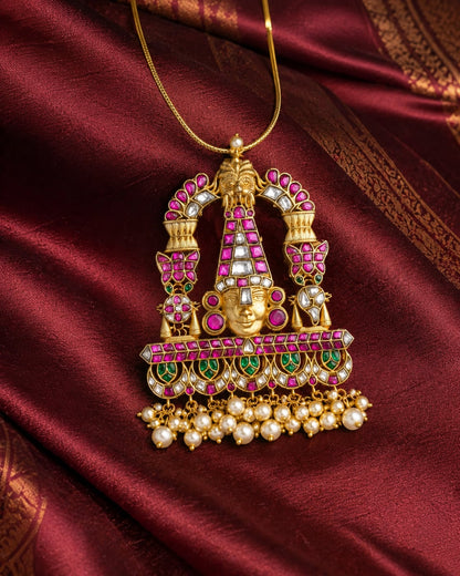 FeelOri real kempu jadau pendant styled with saree fabric for Indian occasion wear
