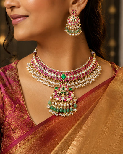 FeelOri layered collar pendant jadau kundan necklace set with matching earrings on jewellery display