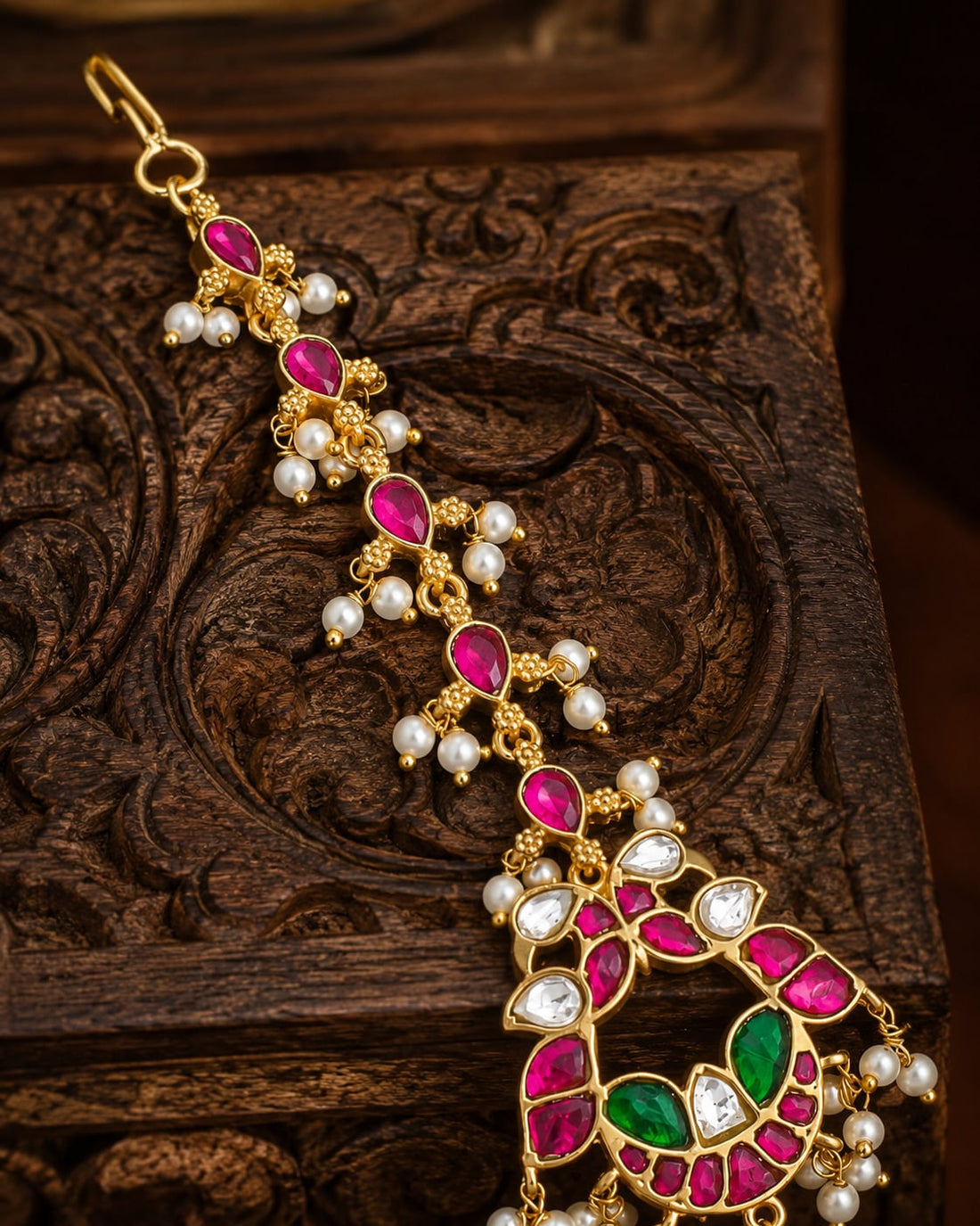FeelOri linear pearl chain jadau kundan maang tikka listed as maang tikka only styled with saree fabric