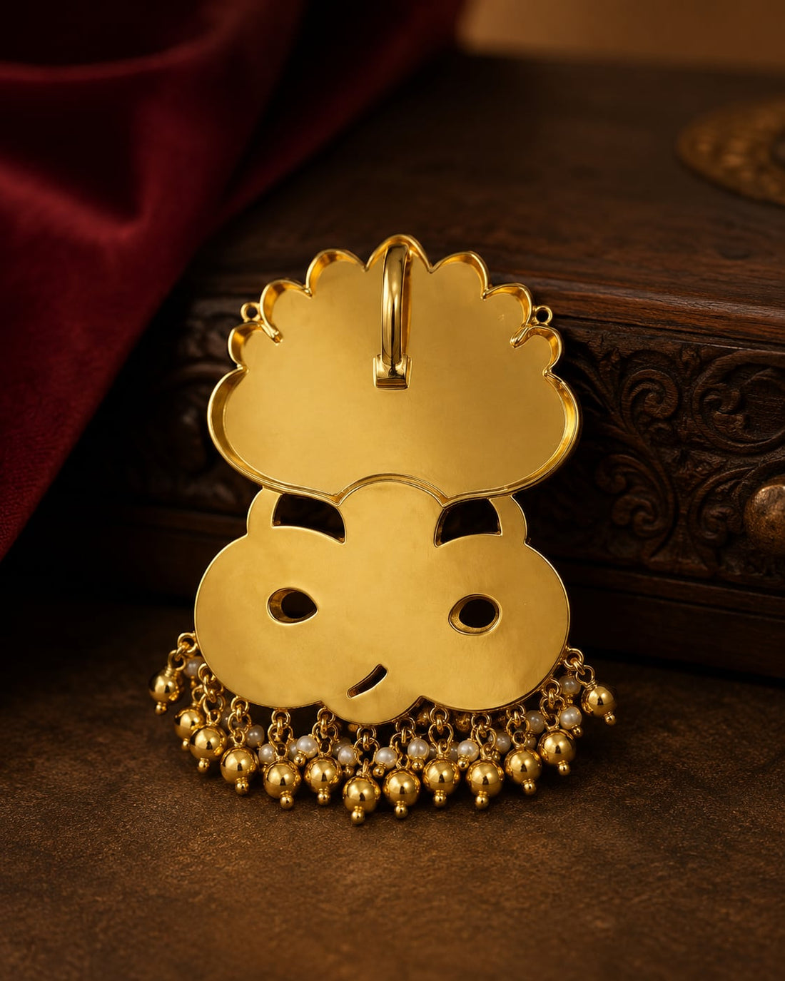 FeelOri jadau kundan pendant for sarees and festive styling