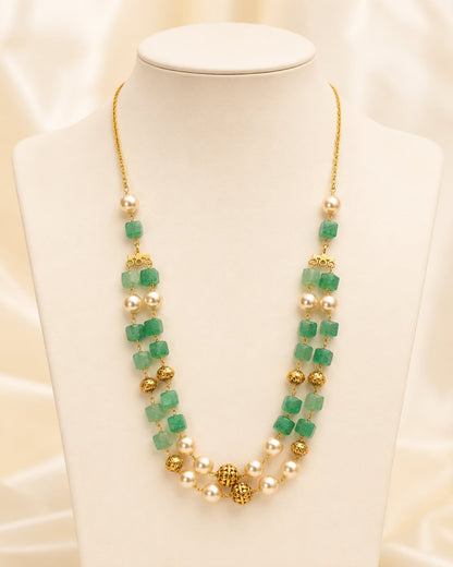 FeelOri gold-polished necklace on jewellery display