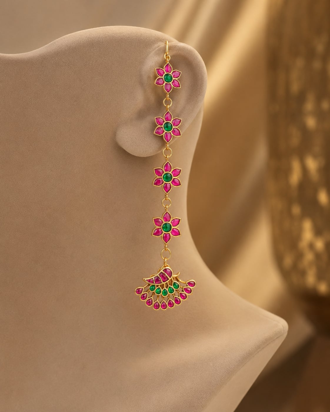 FeelOri real kempu jadau matti on jewellery display