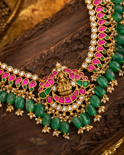 FeelOri real kempu jadau necklace set close-up of real kempu stones and jadau work