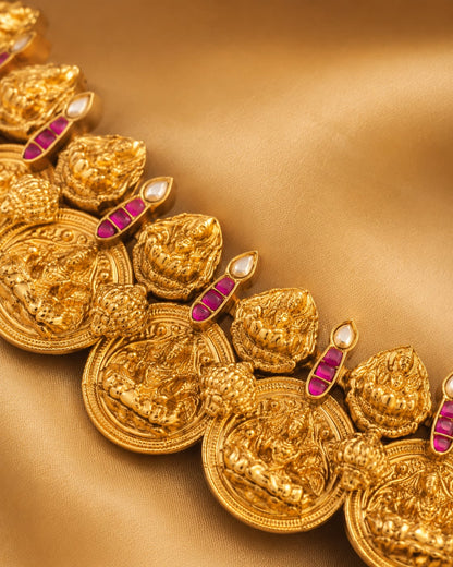 FeelOri real kempu jadau necklace set with matching earrings close-up of real kempu stones and jadau work