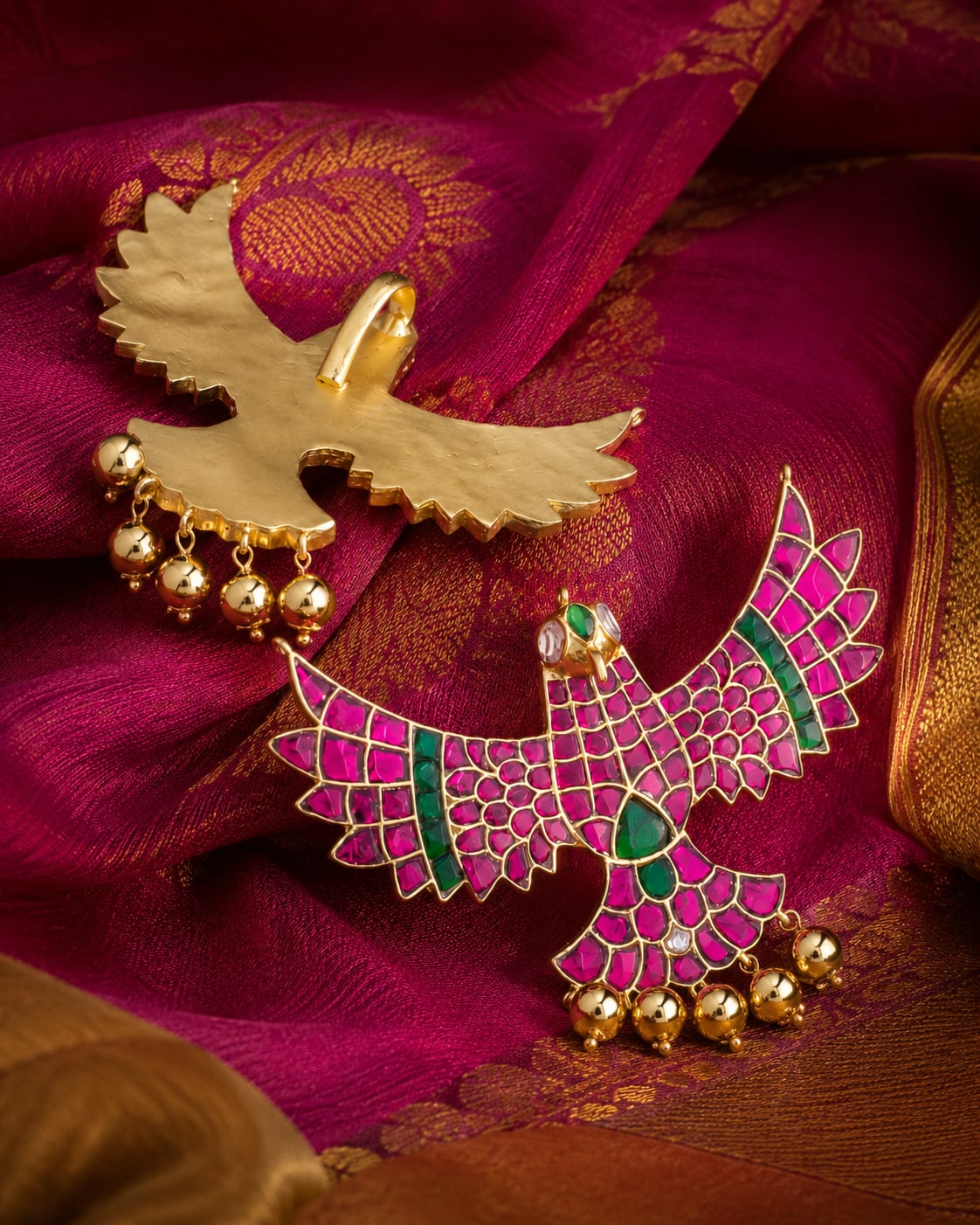 FeelOri real kempu jadau pendant set styled with saree fabric for Indian occasion wear
