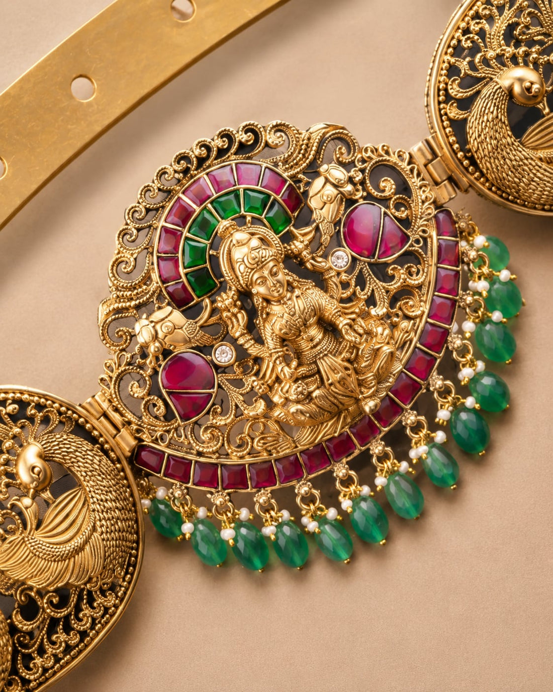 FeelOri real kempu jadau vadanam gold-polished detail