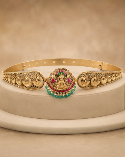 FeelOri real kempu jadau vadanam on jewellery display