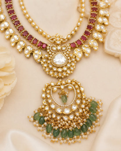 FeelOri ruby-tone and emerald-tone necklace set with matching earrings pendant and gold-polished detail