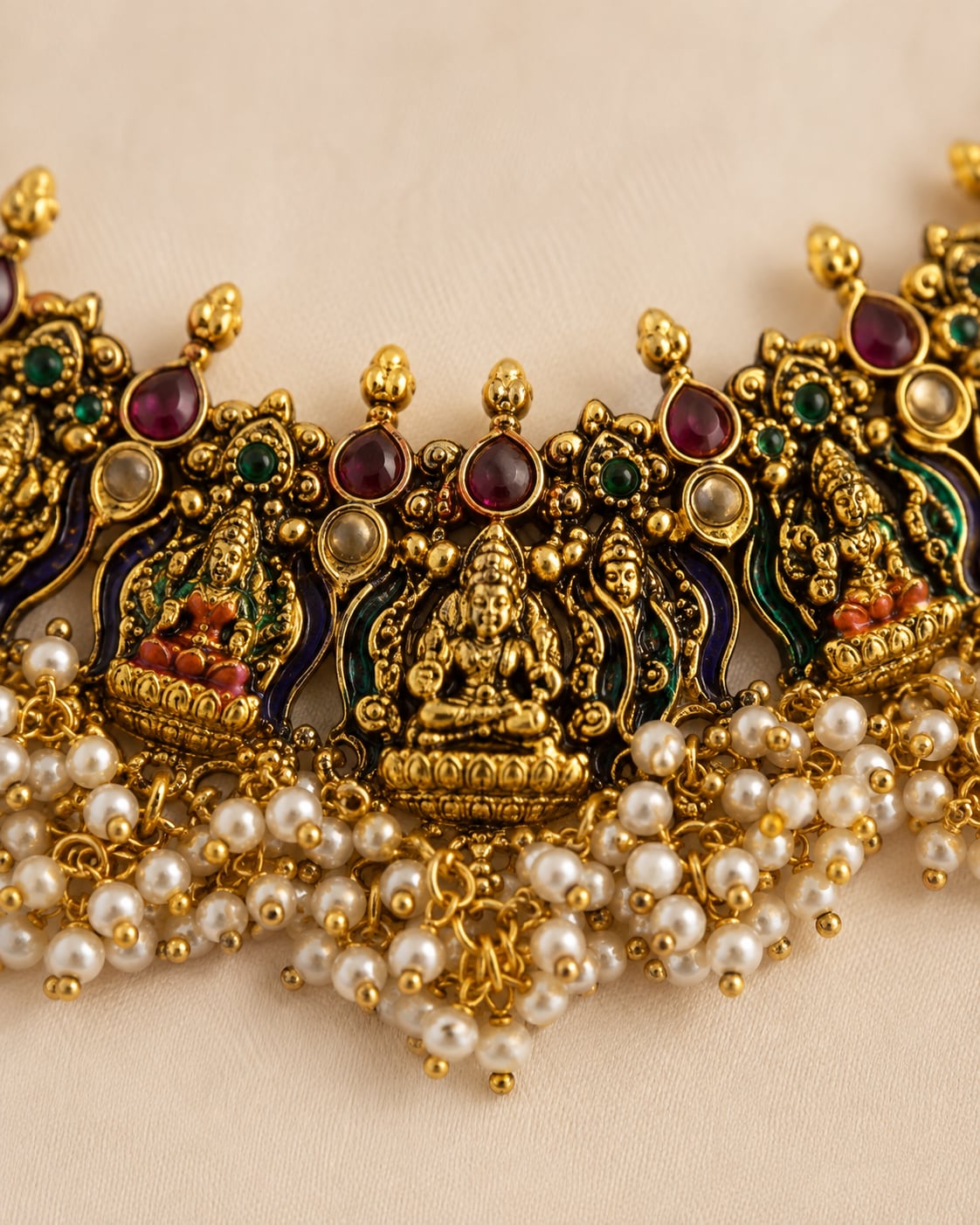 FeelOri ruby and emerald necklace set with matching earrings pendant and gold-polished detail