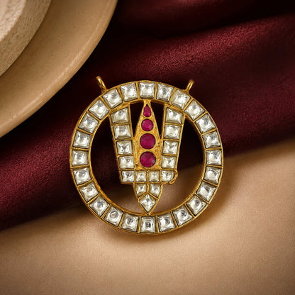 FeelOri jadau kundan pendant for sarees and festive styling