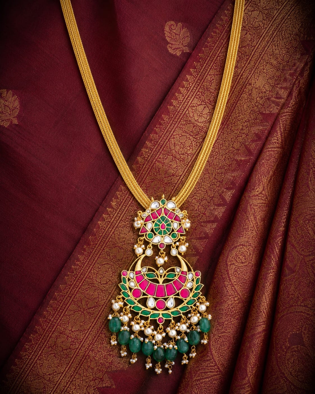 FeelOri tiered floral jadau kundan pendant set listed as pendant set close-up of kundan stones and jadau work